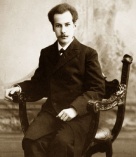 135 лет со дня рождения Андрея Белого (1880-1934), поэта, писателя