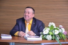 Презентация книги "Созидатель Хасанов"